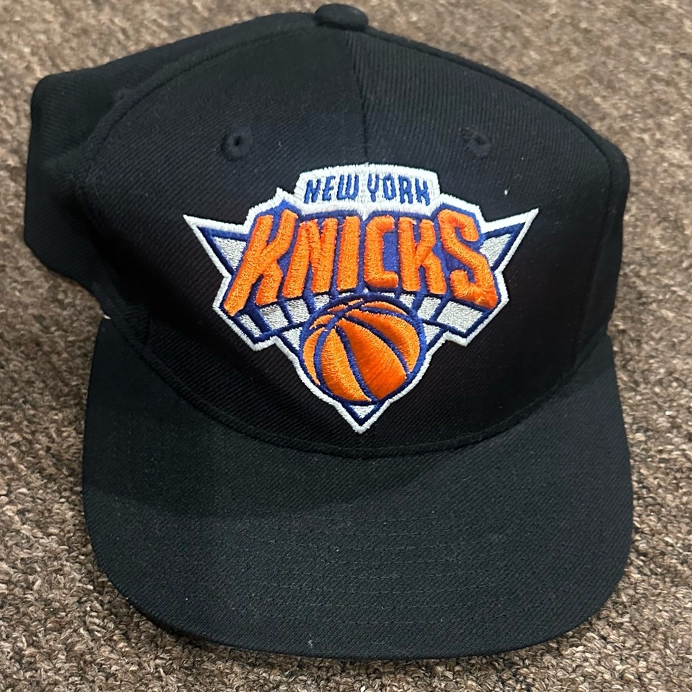 Mitchell & Ness Black and Gray Hat Modern Accessories